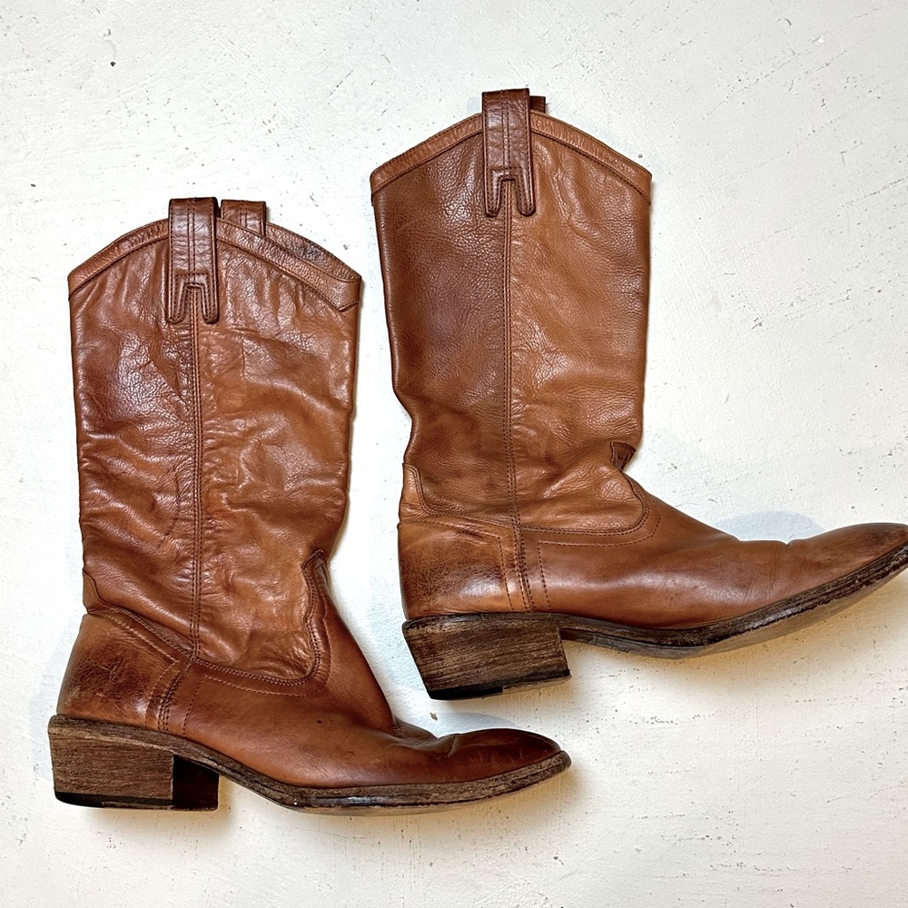 FRYE Vintage Calfskin Western Cowboy Boots